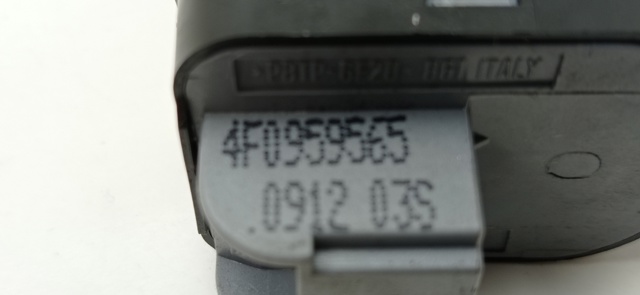 4F0959565 Módulo de espejos retrovisores en la puerta  disponible Utrera