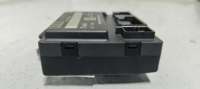 4F0959793E Unidad de confort de la puerta delantera comprar Sevilla