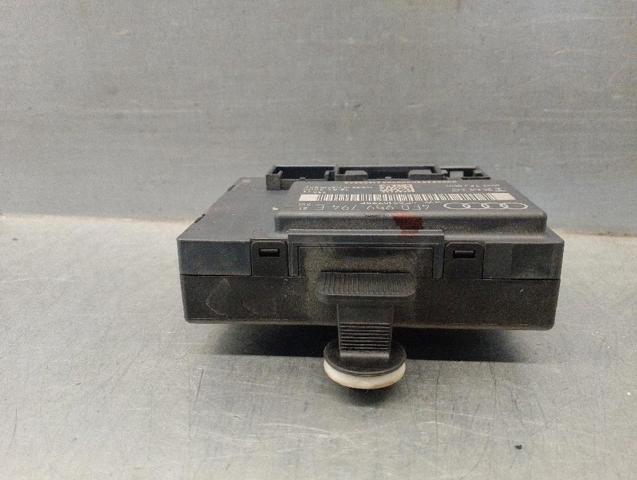 VAG 4F0959794E Módulo de confort de la puerta trasera  disponible España