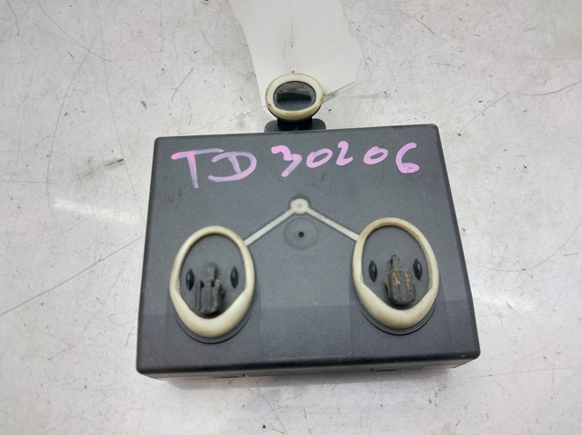 4F0959794E VAG Módulo de confort de la puerta trasera comprar Madrid
