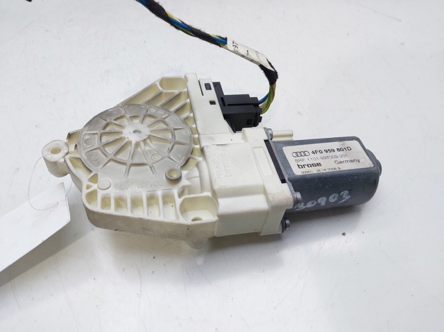 4F0959801D Motor del elevalunas eléctrico  en stock Sabadell