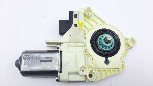 VAG 4F0959801D Motor del elevalunas de la puerta delantera izquierda  comprar en Albacete