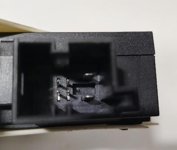 4F0959802D VAG Motor del elevalunas de la puerta delantera derecha  en stock Huelva