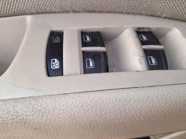4F0959851F VAG Interruptor de elevalunas delantera izquierda comprar Alcalá