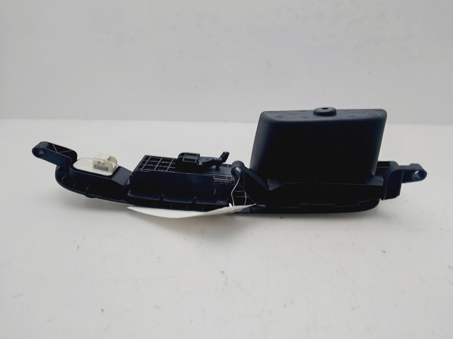 VAG 4F0959851G Interruptor de elevalunas delantera izquierda  en stock Salamanca
