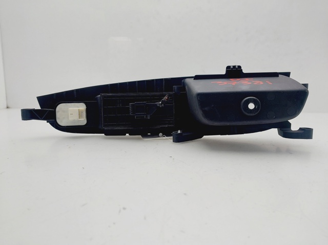 VAG 4F0959851G Interruptor de elevalunas delantera izquierda  en stock Terrassa