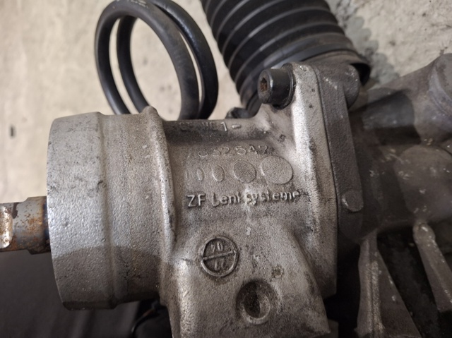 4F1422065R Cremallera de dirección  en stock Castellón
