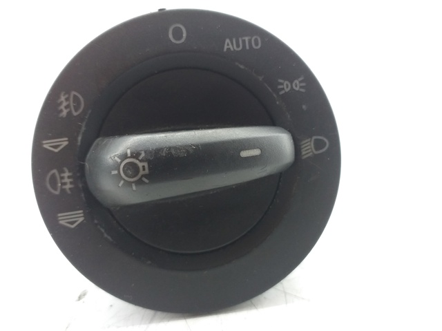 4F1941531D VAG Interruptor de luces en el tablero comprar Madrid