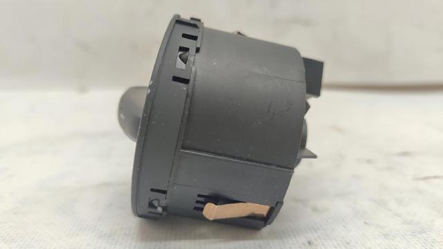 VAG 4F1941531D Interruptor de luces en el tablero comprar Barcelona