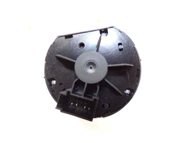 4F1941531E5PR Interruptor de luces en el tablero comprar Sevilla