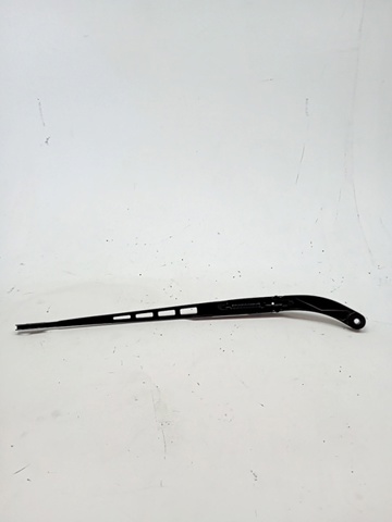 VAG 4F1955408B Brazo del limpiaparabrisas  en stock Valencia