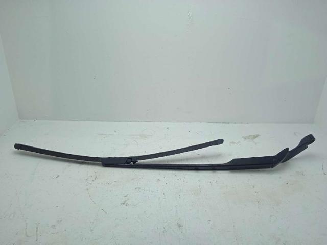 Brazo del limpiaparabrisas, lavado de parabrisas, luna delantera 4F1955409 VAG