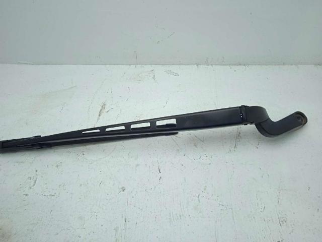 Brazo del limpiaparabrisas 4F1955409 VAG