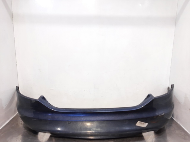 Paragolpes trasero Audi A6  (4F2)