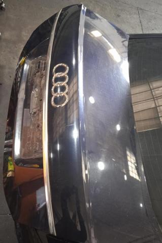 4F5827023F VAG Tapa del maletero  comprar en Oviedo