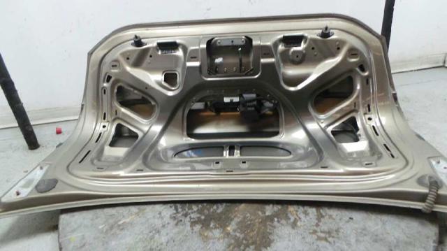VAG 4F5827023F Tapa del maletero  comprar en Albacete