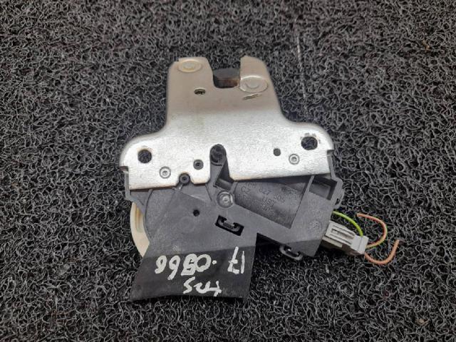 4F5827505B Cerradura de maletero  en stock Sabadell