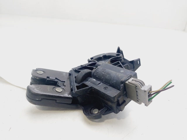 4F5827505C VAG Cerradura de maletero comprar Madrid