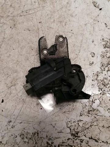 4F5827505C VAG Cerradura de maletero comprar Madrid