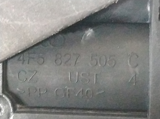 4F5827505C Cerradura de tapa de maletero  disponible Málaga