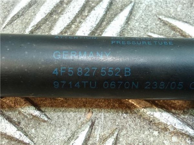 4F5827552B VAG Amortiguador maletero  en stock Córdoba