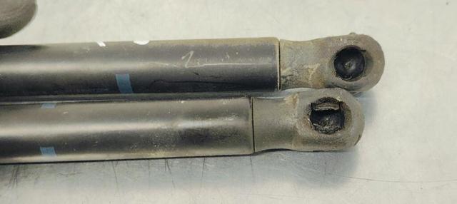4F5827552B Amortiguador de la tapa del maletero  comprar en Reus