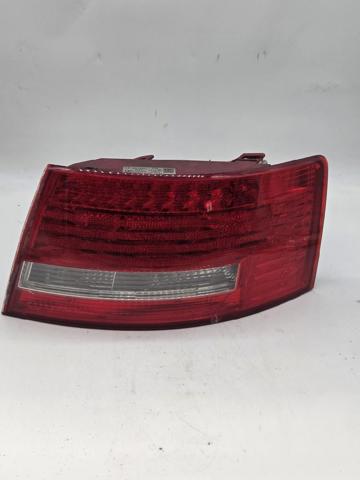 Piloto trasero exterior derecho 4F5945096N VAG