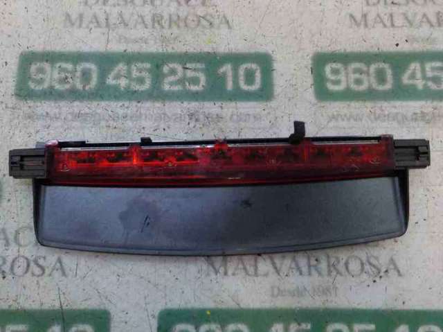 Precio del repuesto Luz de freno adicional A6  sedán