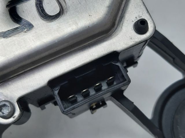 4F9955711C Motor limpiaparabrisas, trasera  en stock Sabadell