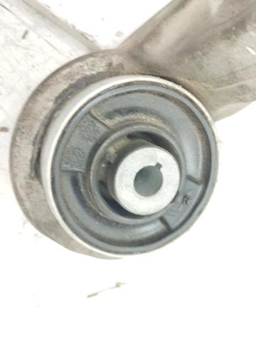 4G0407695 Brazo inferior izquierdo de la suspensión delantera  disponible Málaga