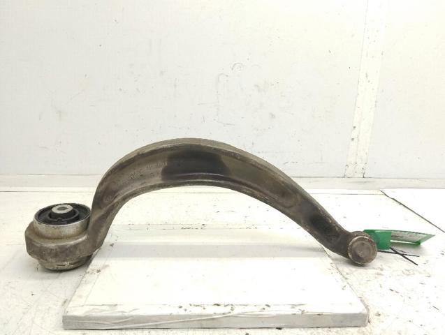 Brazo inferior derecho de la suspensión delantera 4G0407696 VAG