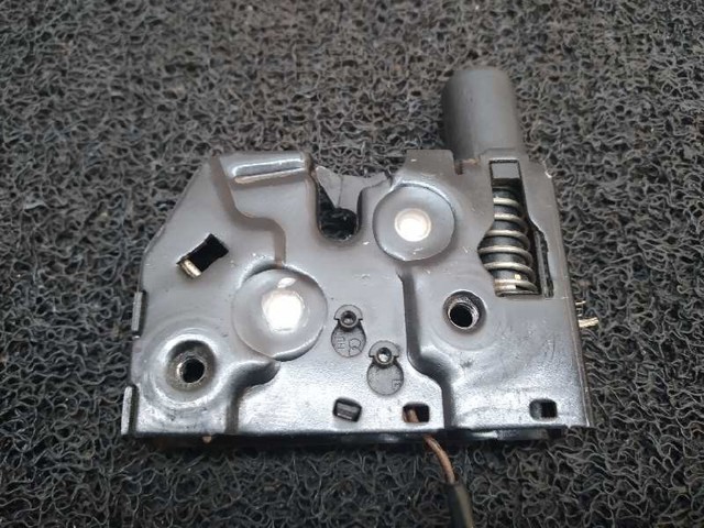 4G0823509D VAG Cerradura del capó  disponible Vigo
