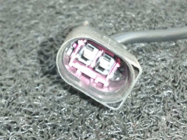 4G0823509D Cerradura del capó  disponible Burgos