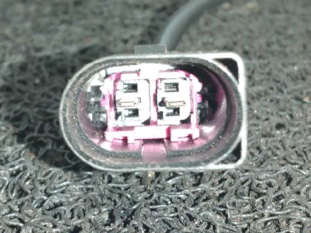 VAG 4G0823509D Cerradura del capó  disponible Lugo