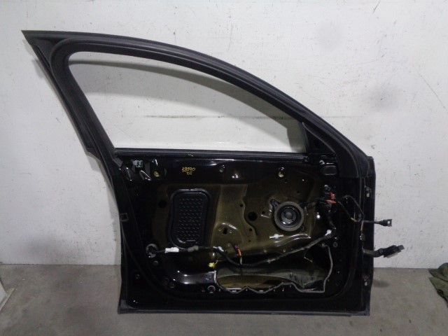 4G0831051 Puerta delantera izquierda  comprar en Zaragoza