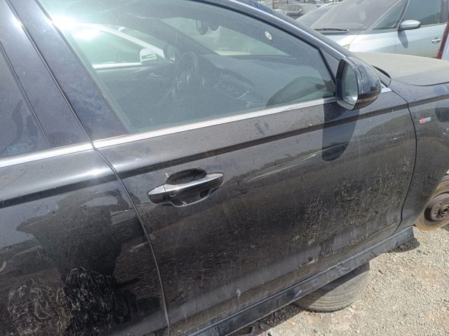 4G0831052 VAG Puerta delantera derecha  comprar en Oviedo