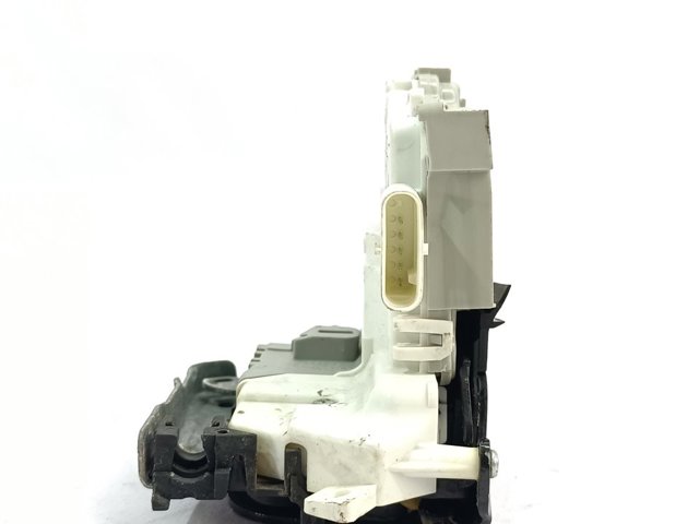 4G0839016 VAG Cerradura de la puerta trasera derecha  en stock Córdoba