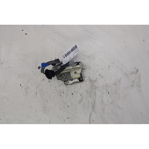 VAG 4G0839016B Cerradura de la puerta trasera derecha  comprar en Albacete