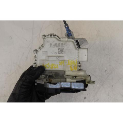 VAG 4G0839016B Cerradura de la puerta trasera derecha  comprar en Murcia