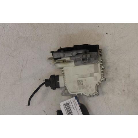4G0839016B VAG Cerradura de la puerta trasera derecha  disponible Alicante