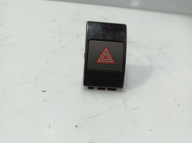 VAG 4G0941509 Boton de luz de emergencía comprar Barcelona