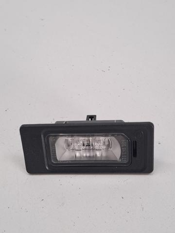 4G0943021 Luz de matrícula trasera  disponible Utrera