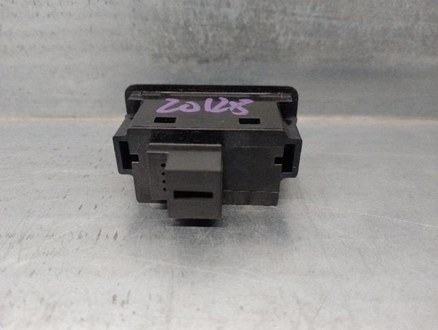 4G0959831A VAG Botón interior de apertura de maletero comprar Madrid