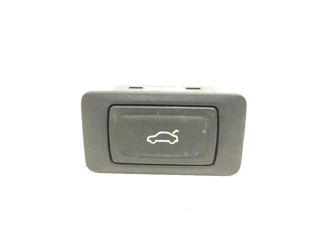 4G0959831A Botón interior de apertura de maletero  comprar en Zaragoza