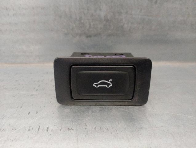 VAG 4G0959831A Botón interior de apertura de maletero  comprar en Albacete