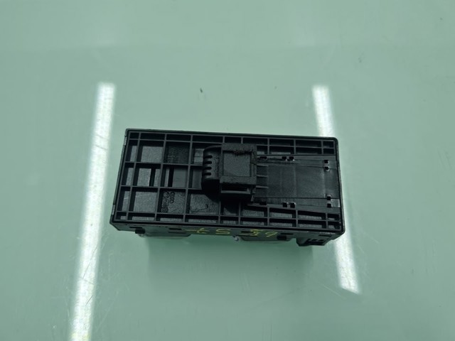 4G0959851 VAG Unidad de control de elevalunas delantera izquierda  disponible Ourense