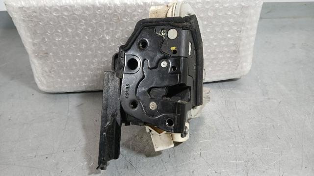4G1837015 Porsche