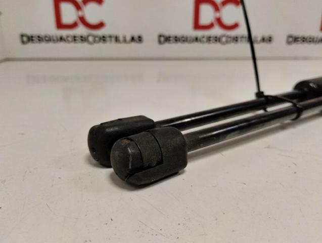 VAG 4G8823359A Amortiguador de capó  disponible Valladolid