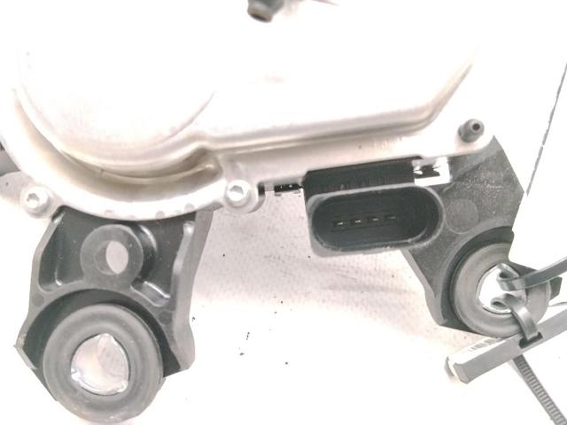 VAG 4G9955711C Motor del limpiaparabrisas trasero  disponible España