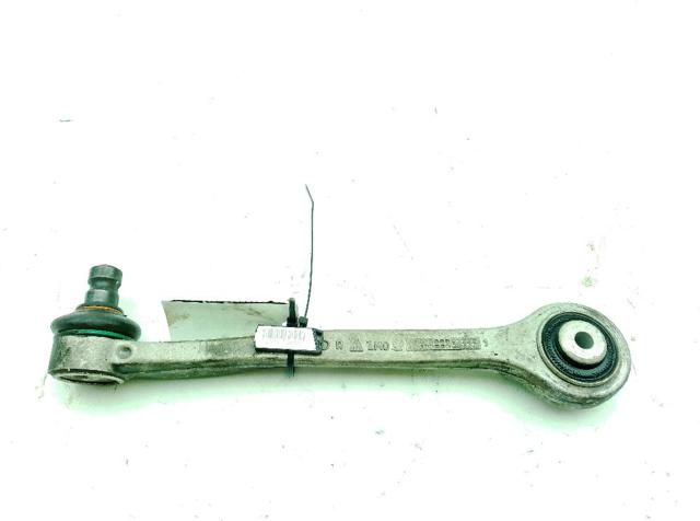 Brazo superior derecho de la suspensión delantera 4H0407506F VAG